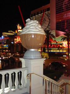 Serendipity 3 sculpture